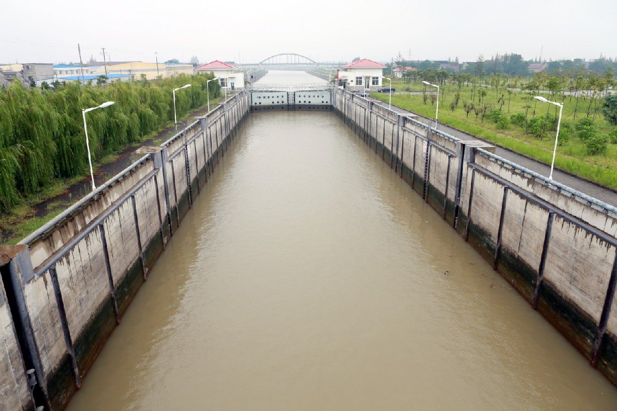 連申線(xiàn)焦港船閘